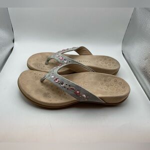 Vionic Lucia womens gem sandals size 5